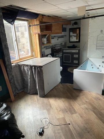 1779 State Street, Holland, MI 49424