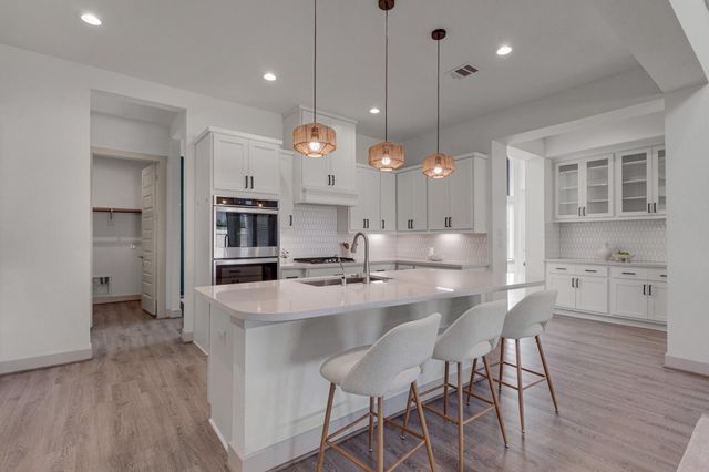 98 Dorado Drive, Friendswood, TX 77546