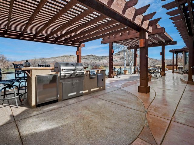 2111 Desert Hills Road, Grand Junction, CO 81507