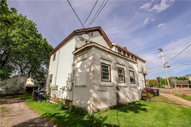 2092 Spruce Street, North Collins, NY 14111
