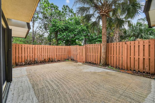 6068 SE Riverboat Drive 728, Stuart, FL 34997