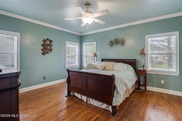 406 N Caribe Place, Gulfport, MS 39507