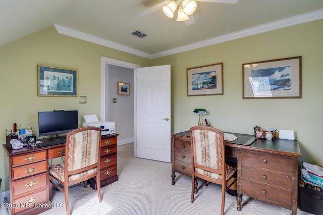 406 N Caribe Place, Gulfport, MS 39507