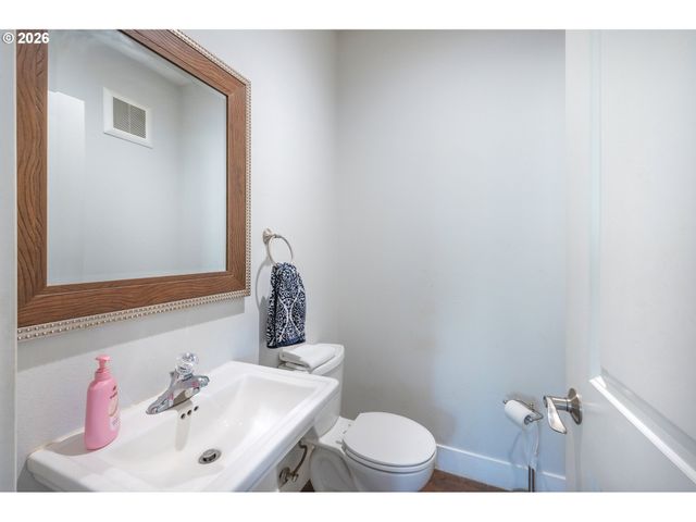 85059 TERRITORIAL Hwy, Eugene, OR 97402