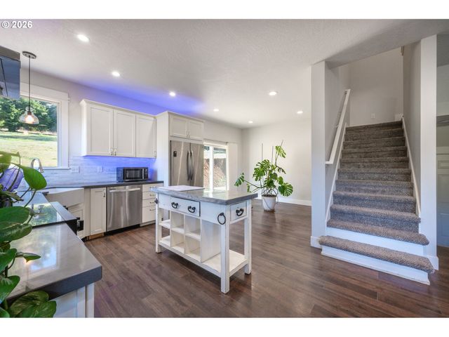 85059 TERRITORIAL Hwy, Eugene, OR 97402