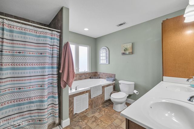 1739 Long Branch Rd, Seymour, TN 37865