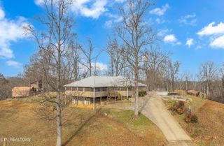 1739 Long Branch Rd, Seymour, TN 37865