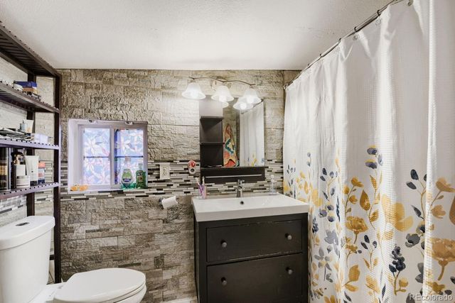 146 Poplar Street, Lochbuie, CO 80603