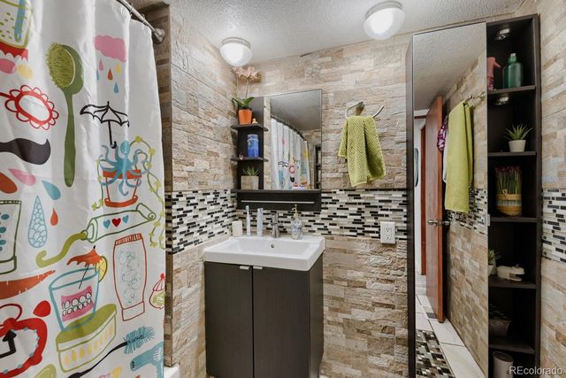 146 Poplar Street, Lochbuie, CO 80603