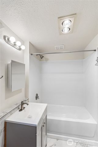 12340 Sand Point Way NE, Seattle, WA 98125