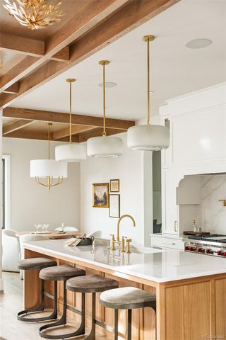 2485 S Madison Street, Denver, CO 80210