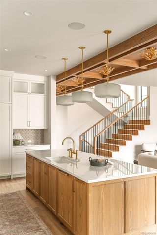 2485 S Madison Street, Denver, CO 80210