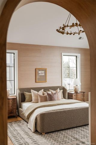 2485 S Madison Street, Denver, CO 80210