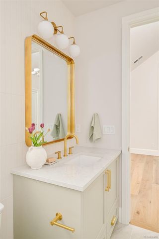 2485 S Madison Street, Denver, CO 80210