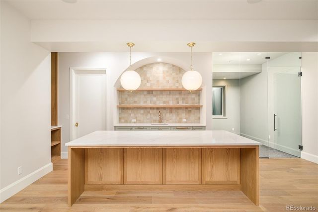 2485 S Madison Street, Denver, CO 80210