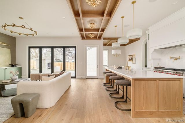 2485 S Madison Street, Denver, CO 80210