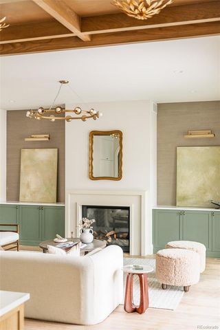 2485 S Madison Street, Denver, CO 80210