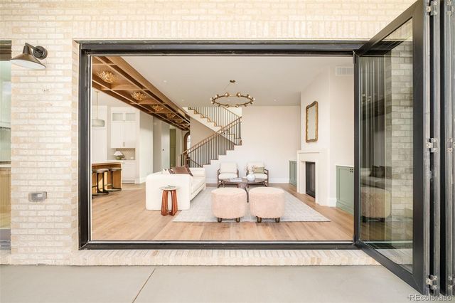 2485 S Madison Street, Denver, CO 80210