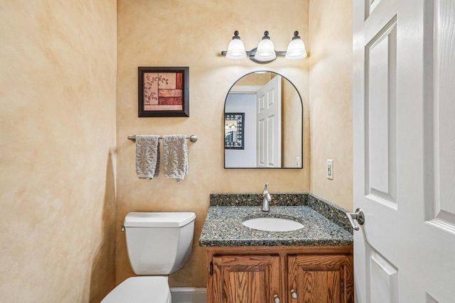 W68N347 Palmetto AVENUE, Cedarburg, WI 53012
