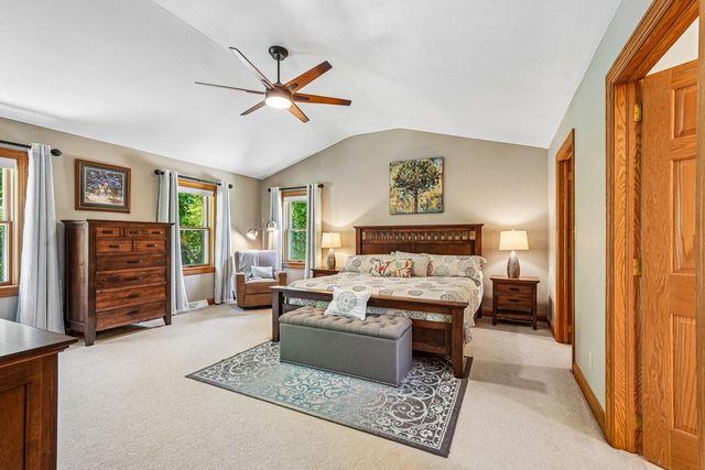 W68N347 Palmetto AVENUE, Cedarburg, WI 53012