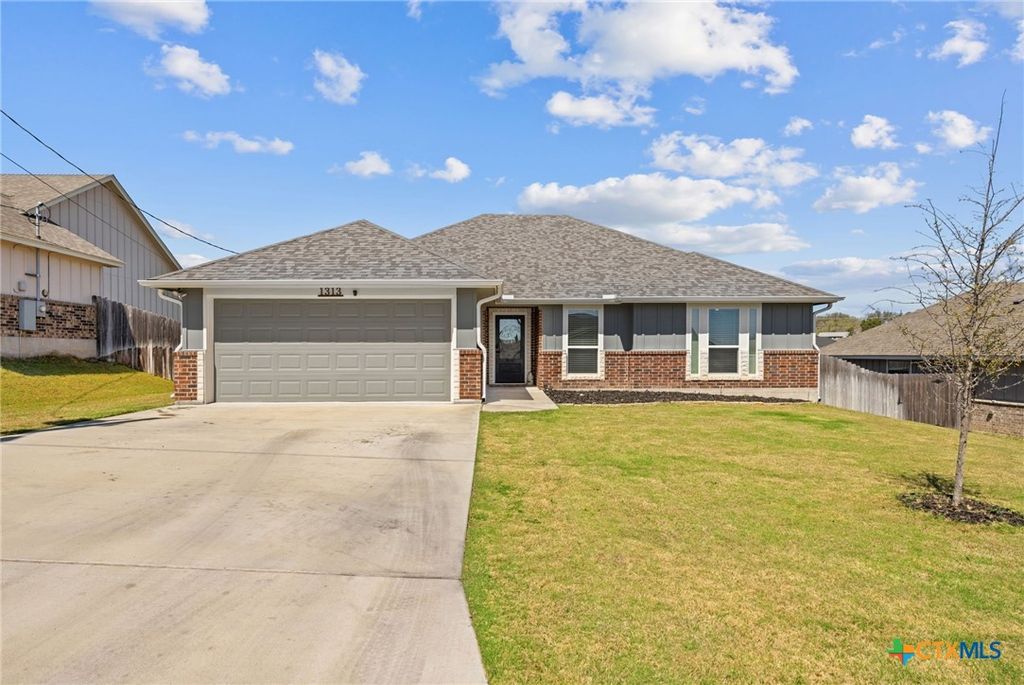 1313 Sandstone, Other, TX 76550