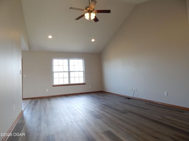 1218 Elm Court, Webb City, MO 64870