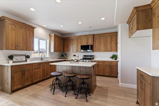 3218 S 4950 W, West Haven, UT 84401