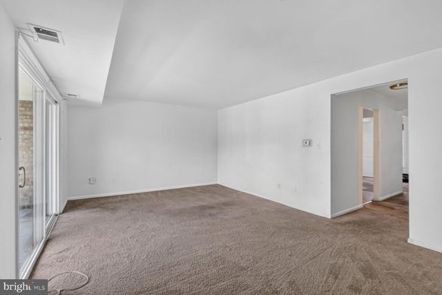 8108 LAKECREST DR, Greenbelt, MD 20770