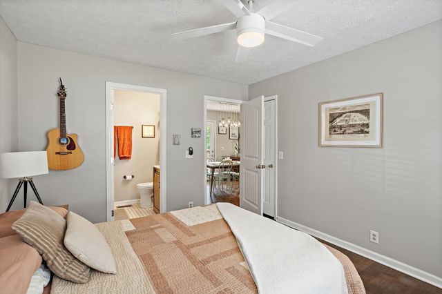 1332 Cardinal Ave, Nashville, TN 37216