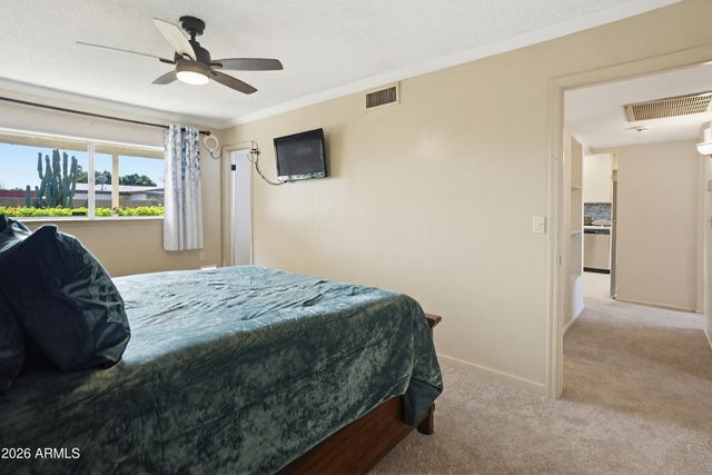 3221 W GREENWAY Road, Phoenix, AZ 85053