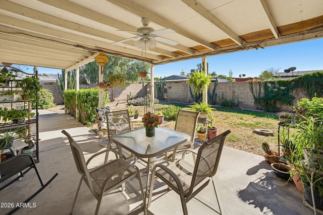 3221 W GREENWAY Road, Phoenix, AZ 85053