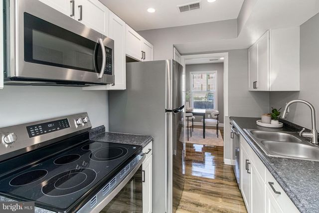 14758 TAMARACK PL, Woodbridge, VA 22191