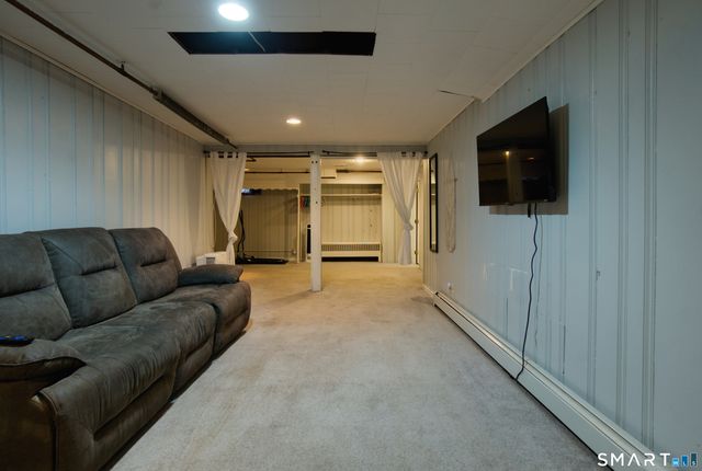 45 Doane Street, Manchester, CT 06042