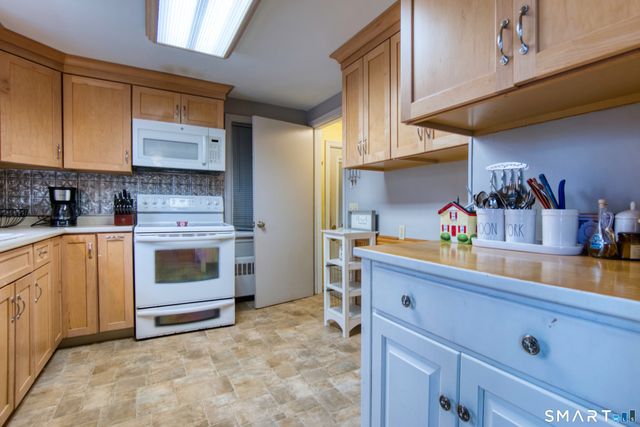 45 Doane Street, Manchester, CT 06042