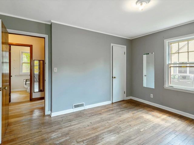 108 Iroquois Avenue, Essex Junction, VT 05452