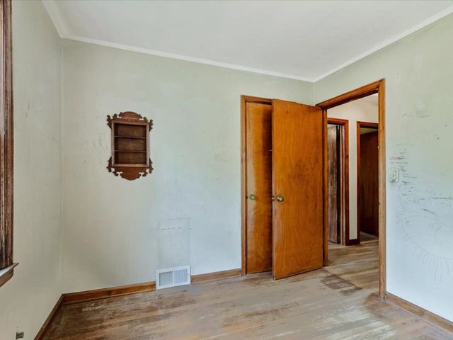 108 Iroquois Avenue, Essex Junction, VT 05452
