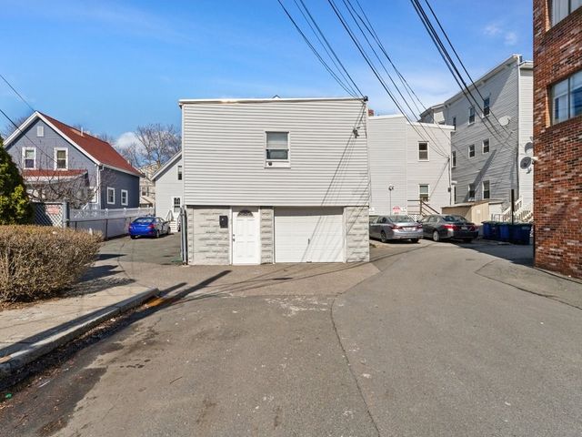 148 Pearl, Somerville, MA 02145