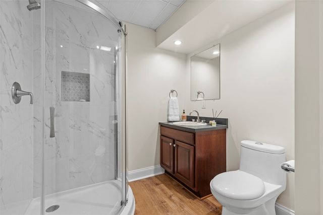 1526 Allison Dr, Upper St Clair, PA 15241