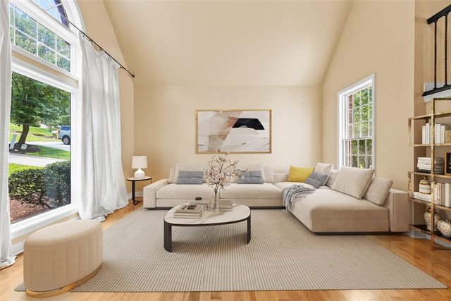 1526 Allison Dr, Upper St Clair, PA 15241