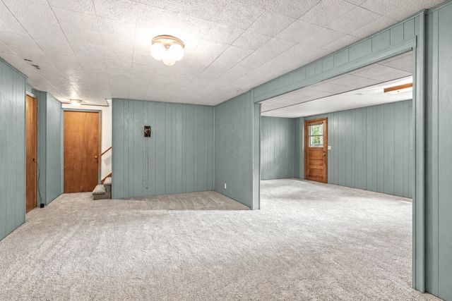 1760 Garland Lane N, Plymouth, MN 55447