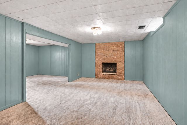 1760 Garland Lane N, Plymouth, MN 55447