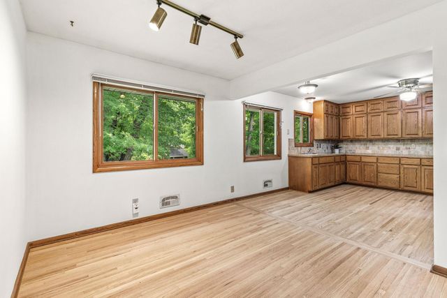 1760 Garland Lane N, Plymouth, MN 55447
