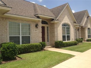 220 Fraternity, College Station, TX 77845