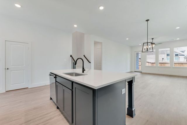 250 Landon Trail, Fate, TX 75189