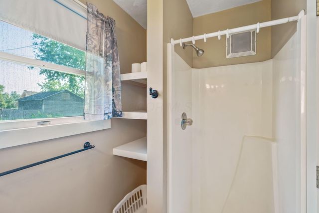 324 Carner Avenue, Marion, OH 43302