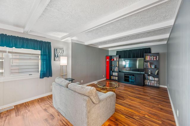 324 Carner Avenue, Marion, OH 43302