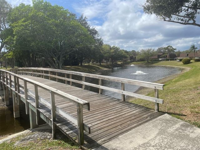 1123 11th Ln 1123, Palm Beach Gardens, FL 33418