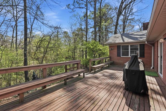 1190 Cambridge Circle, Benton, AR 72019
