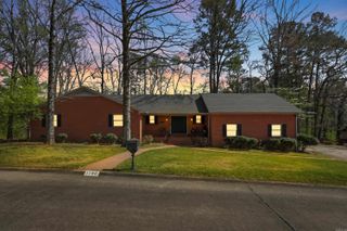 1190 Cambridge Circle, Benton, AR 72019