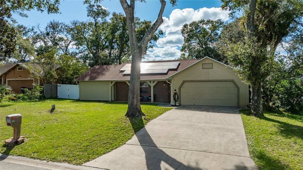 Image 32 of property listing at 800 W RIVER OAK DRIVE, Ormond Beach, FL 32174